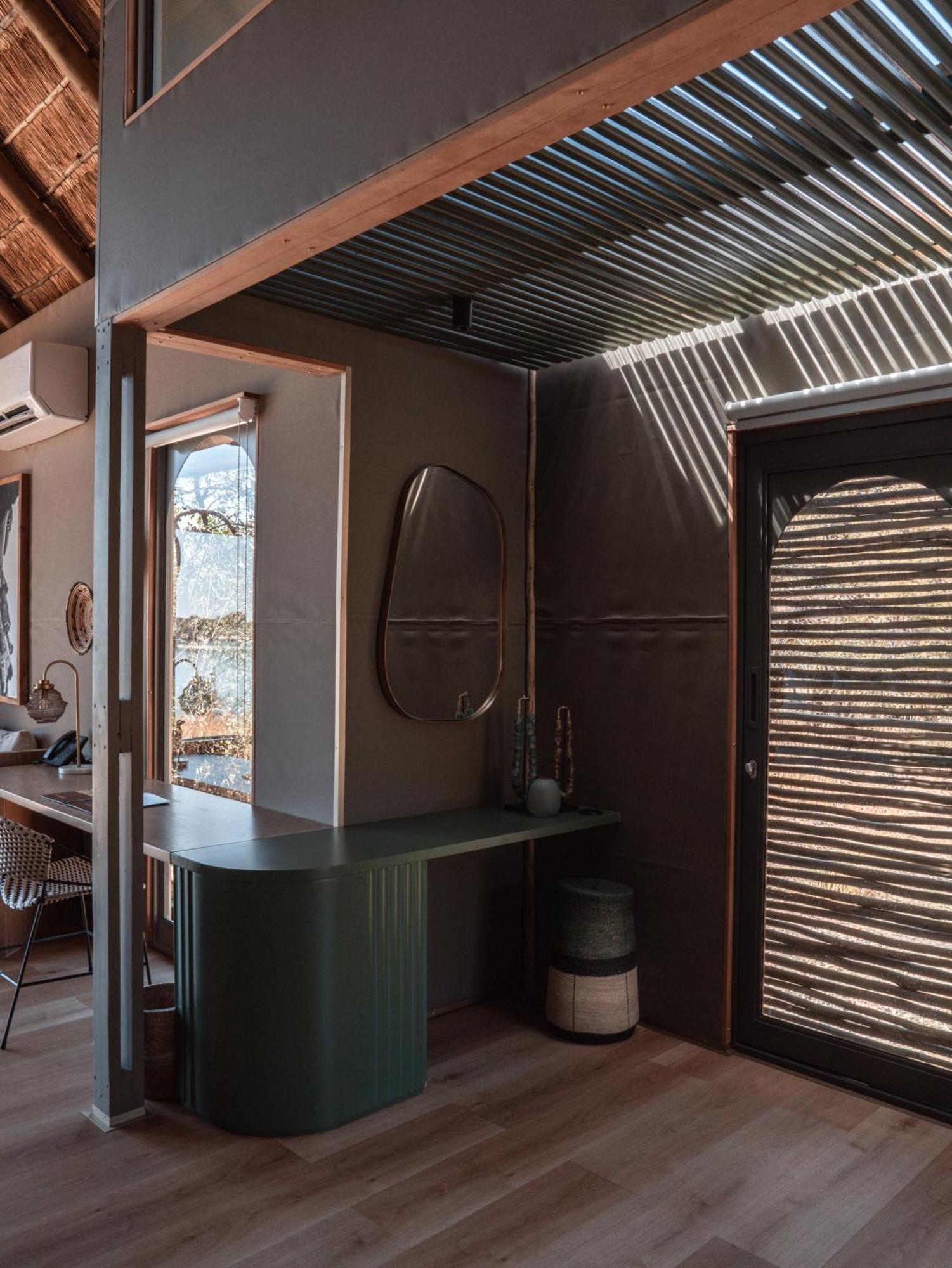 Victoria Falls River Lodge Ngoại thất bức ảnh